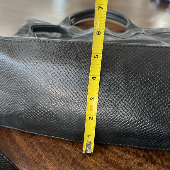 Foley + Corinna Crossbody mid city bag (large) - Picture 6 of 6